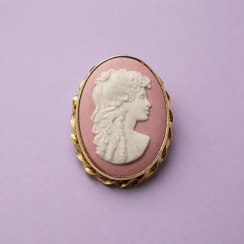 Wedgwood Cameo Pink Jasperware brooch and pendant Vintage